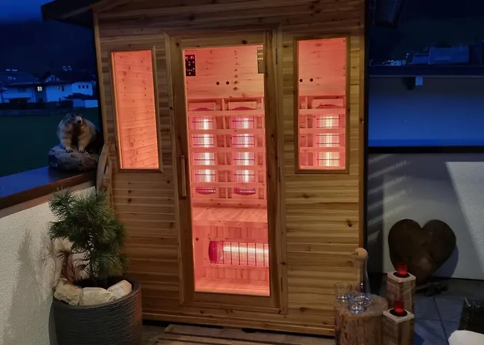 Zirbenzapfen * Fügen